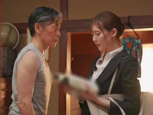 Bị người vợ "đi ngoài", bố dượng trả bài con gái riêng của người vợ ngon hết nước chấm
